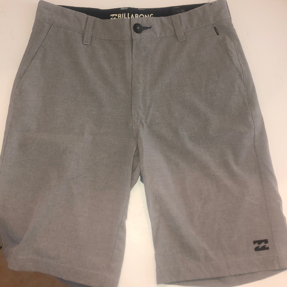 Boys Billabong shorts 28inch waist